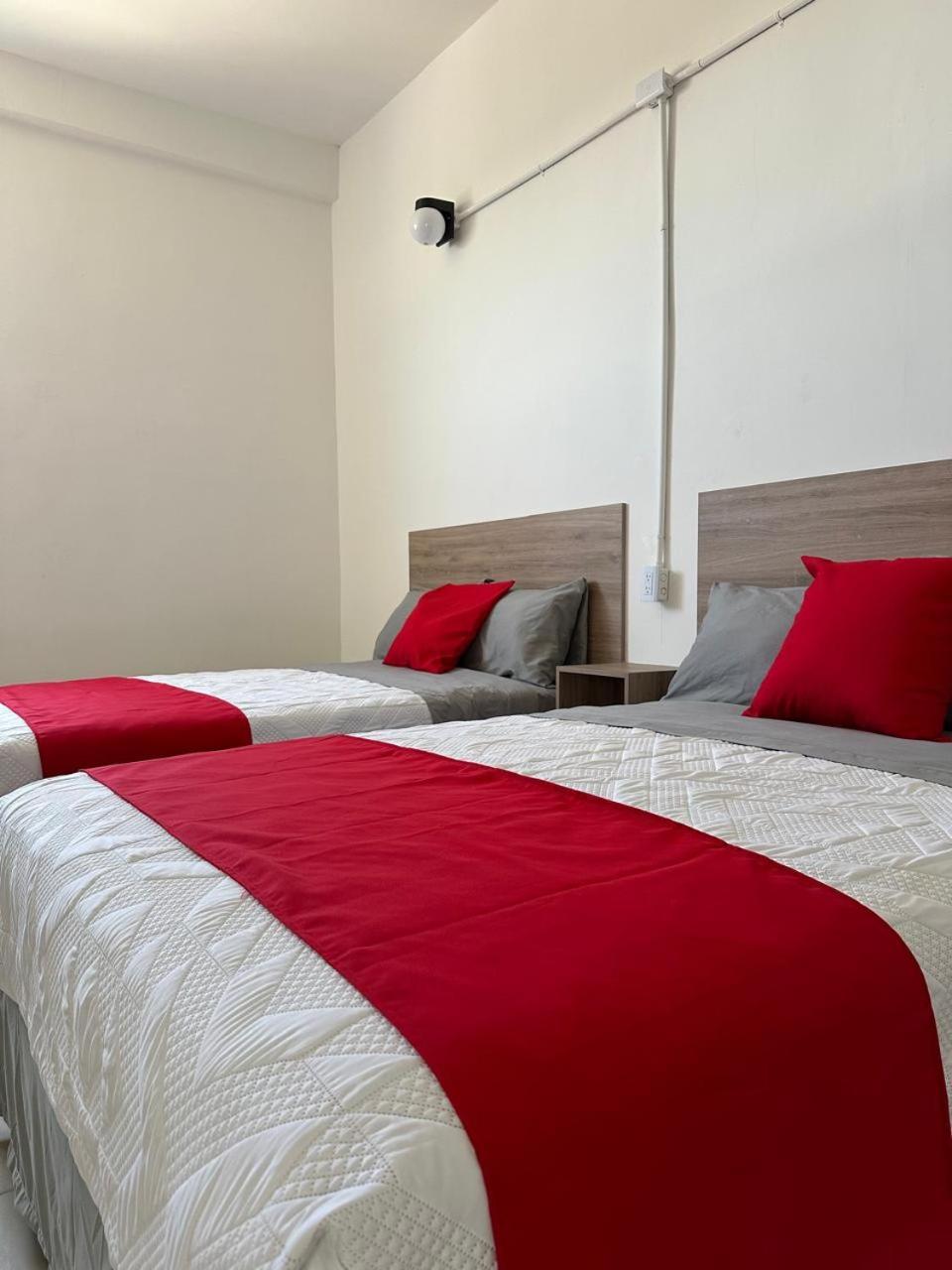 Hotel Plaza Centenario Juan Aldama 外观 照片