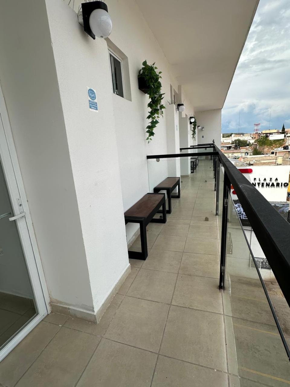 Hotel Plaza Centenario Juan Aldama 外观 照片