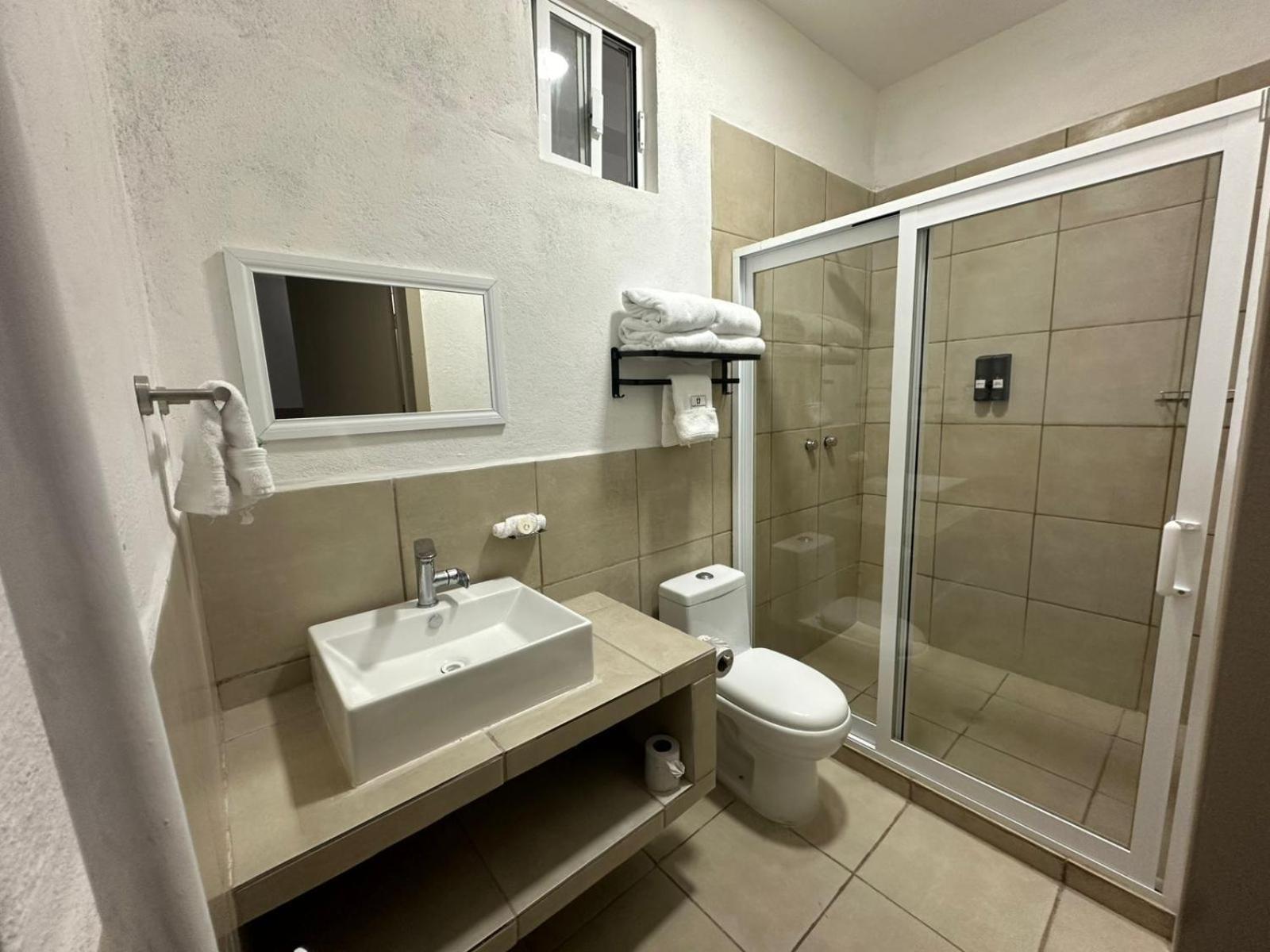 Hotel Plaza Centenario Juan Aldama 外观 照片