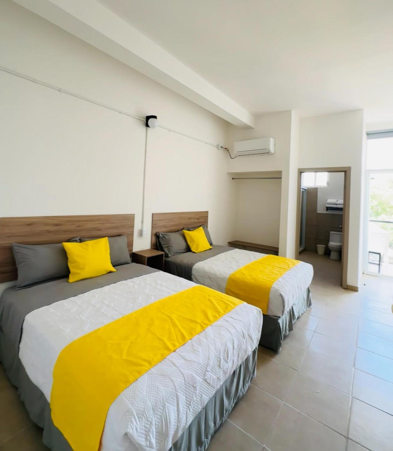 Hotel Plaza Centenario Juan Aldama 外观 照片